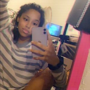 Meet your Posher, Alyssa